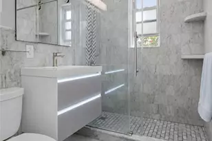 2110 Tomlinson Ave, Bronx, NY 10461 - Photo 24