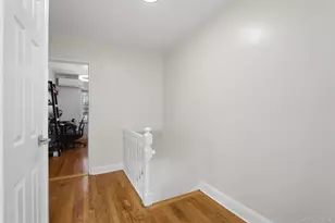 2110 Tomlinson Ave, Bronx, NY 10461 - Photo 16