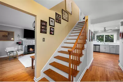 36 Myrtle Avenue, Dobbs Ferry, NY 10522 - Photo 16