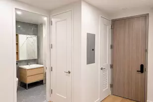 45-30 Pearson St, Long Island City, NY 11101 - Photo 4