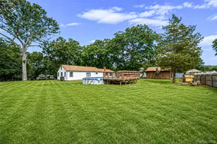 68 Oakdale Ave, Selden, NY 11784 - Photo 20
