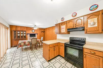 14 Roosevelt Avenue, Nesconset, NY 11767 - Photo 16