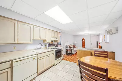 14 Roosevelt Avenue, Nesconset, NY 11767 - Photo 32