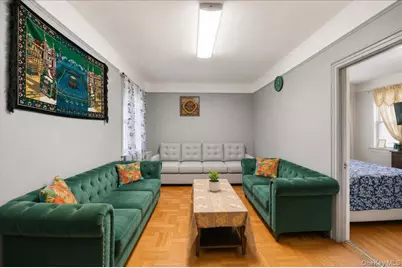 1432 Gun Hill Rd E, Bronx, NY 10469 - Photo 10