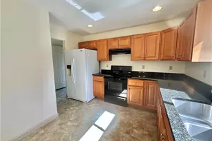 2 Bel Air Dr, Wallkill, NY 12589 - Photo 6