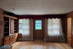42 Sheridan St, Huntington, NY 11743 - Photo 10