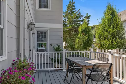 64 Tooker Avenue, Oyster Bay, NY 11771 - Photo 16
