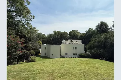 7 Mac Lean Drive, Brookville, NY 11545 - Photo 2