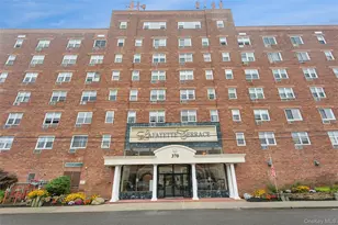 370 W Broadway, Long Beach, NY 11561 - Photo 18