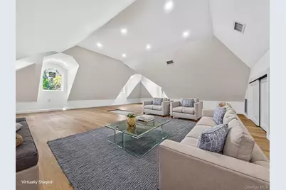 8366 Charlecote Ridge, Jamaica, NY 11432 - Photo 26
