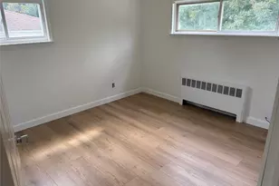 24 Carl St, Ronkonkoma, NY 11779 - Photo 12