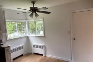 24 Carl St, Ronkonkoma, NY 11779 - Photo 6