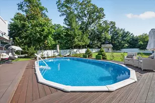 45 Dietz Ave, Lake Grove, NY 11755 - Photo 42