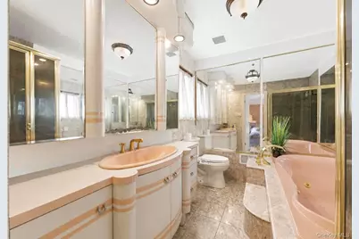 11 Verbena Court, Hicksville, NY 11801 - Photo 22
