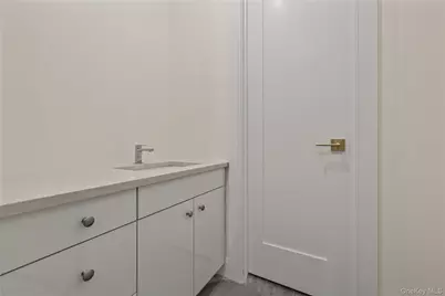 5205 Corner Street, Spring Valley, NY 10977 - Photo 34