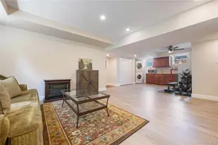 183 Drake Ave, New Rochelle, NY 10805 - Photo 10
