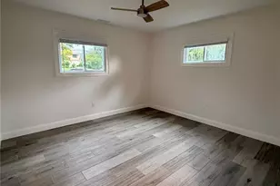 17 Jefferson Ave, Northport, NY 11768 - Photo 10