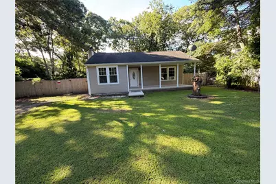 20 Pitts Avenue, Mastic, NY 11950 - Photo 2