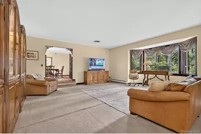 10 Dorchester Drive, Muttontown, NY 11545 - Photo 6