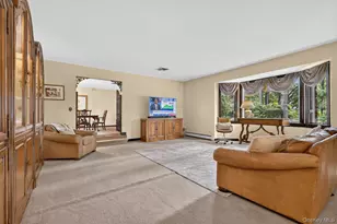 10 Dorchester Dr, Muttontown, NY 11545 - Photo 6