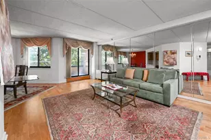 680 W Boston Post Rd, Mamaroneck, NY 10543 - Photo 8