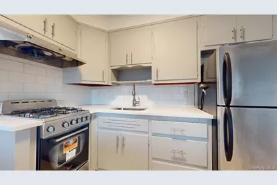 96-29 72nd Road #2, Forest Hills, NY 11375 - Photo 6