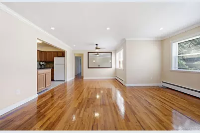 227 N Middletown Road #D, Pearl River, NY 10965 - Photo 2