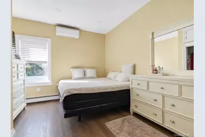 10156 107th Street, Ozone Park, NY 11416 - Photo 36