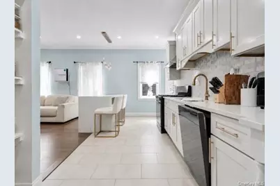 10156 107th Street, Ozone Park, NY 11416 - Photo 28