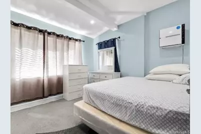 10156 107th Street, Ozone Park, NY 11416 - Photo 40