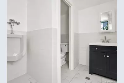 10156 107th Street, Ozone Park, NY 11416 - Photo 20