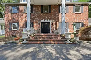 48 Private Rd, Calverton, NY 11933 - Photo 2