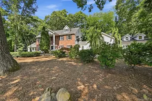 48 Private Rd, Calverton, NY 11933 - Photo 4