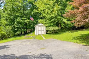135 Kings Hwy, Orangeburg, NY 10962 - Photo 22