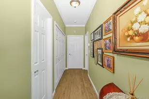 30 Sarah Ct, Amityville, NY 11701 - Photo 16