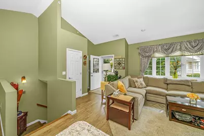 30 Sarah Court, Amityville, NY 11701 - Photo 8