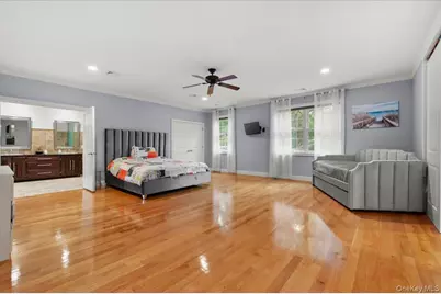 33A Newtown Road, Hampton Bays, NY 11946 - Photo 18