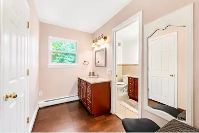 5 Cathy Lane, Great Neck, NY 11024 - Photo 16