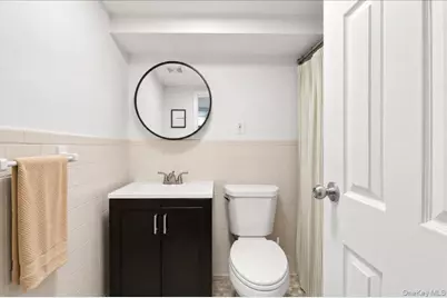 1581 Hollywood Avenue, Bronx, NY 10461 - Photo 14