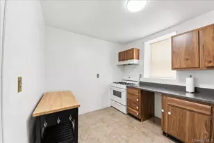 1581 Hollywood Ave, Bronx, NY 10461 - Photo 20