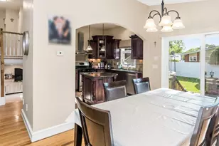 260 W 20th St, Deer Park, NY 11729 - Photo 6