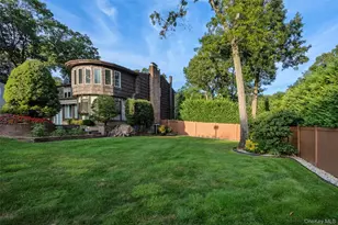 1 Jason Ct, Dix Hills, NY 11746 - Photo 46