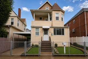 95-15 118th St, Richmond Hill, NY 11419 - Photo 1
