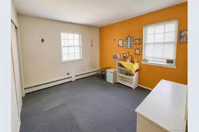 7 Roberts Lane, Cedarhurst, NY 11516 - Photo 8