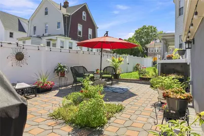 27-17 Ericsson Street, East Elmhurst, NY 11369 - Photo 46