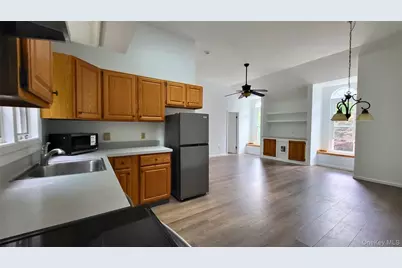 19 A Friendship Lane, Red Hook, NY 12571 - Photo 10