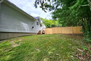 19 A Friendship Ln, Red Hook, NY 12571 - Photo 8