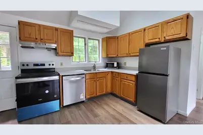 19 A Friendship Lane, Red Hook, NY 12571 - Photo 12
