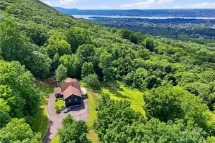 36 Blue Grass Ln, Beacon, NY 12508 - Photo 2