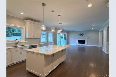 28 E Fern Dr, Jericho, NY 11753 - Photo 6